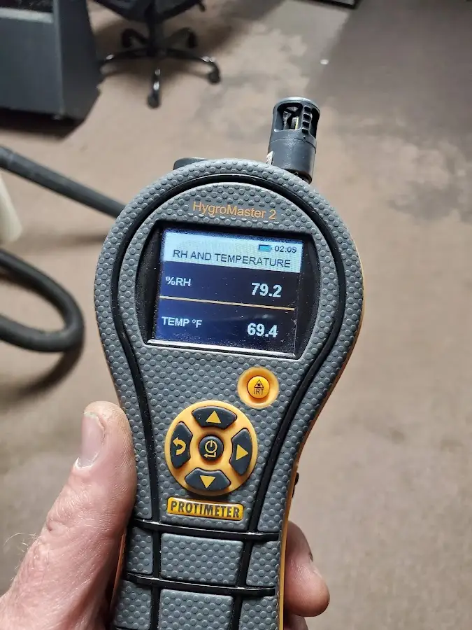 Moisture meter humidity assessment for Fire & Smoke Damage Restoration in Soddy-Daisy
